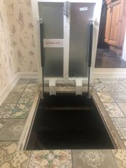 Floor hatch Invisible Budget