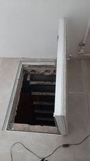 Floor hatch Self-lifting invisible hatch, corner 