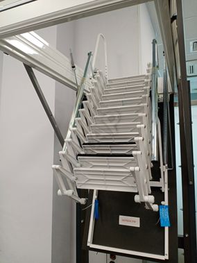 Attic ladder Aci Alluminio Fantozziscale Motorizzata Premium 700*1200*3060-3250