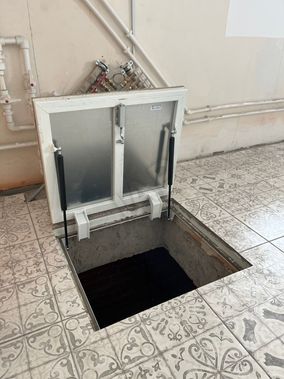 Floor hatch Invisible Budget 750*1300